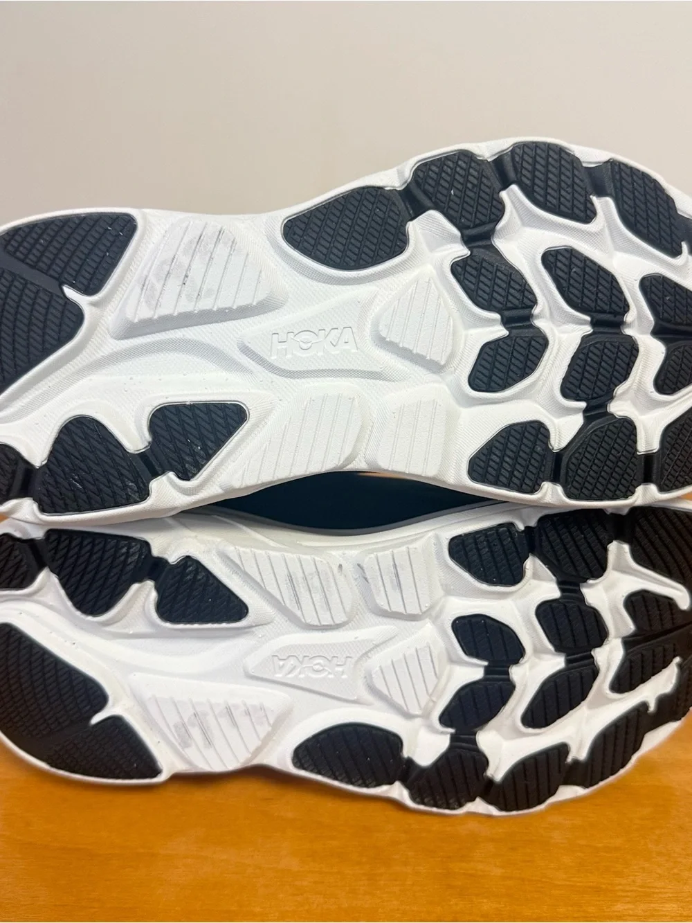 Hoka clifton 10